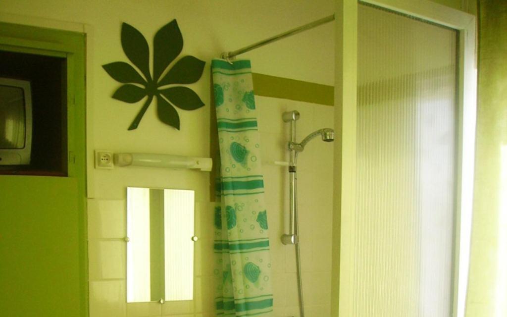 Rex Hotel Maubeuge Room photo